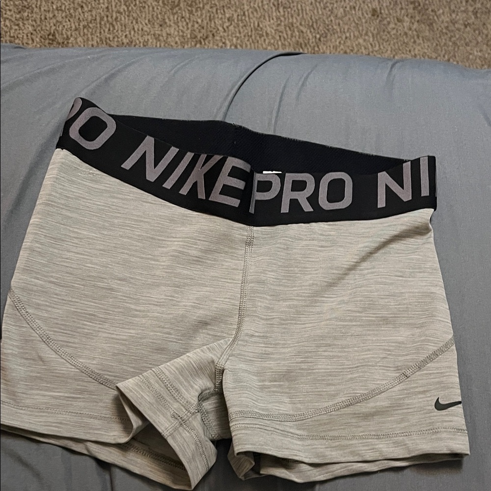Nike Women's Light Gray Pro Athletic Shorts